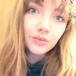 Meet your Posher, Hailey